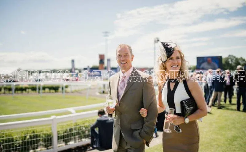 悟空体育在线官网路畅科技朱峰鹏足球运动员个人资料及职业生涯介绍